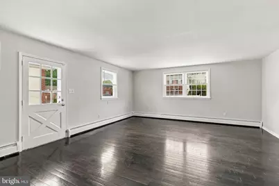 604 Gary Lane, Norristown, PA 19401 - Photo 4
