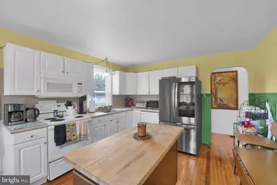 210 E Howard Street, Stowe, PA 19464 - Photo 12