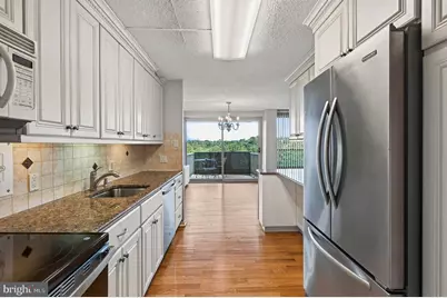 1001 City Avenue #EE-1021, Wynnewood, PA 19096 - Photo 10
