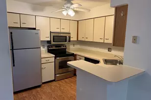 113 Foxmeadow Dr, Royersford, PA 19468 - Photo 4