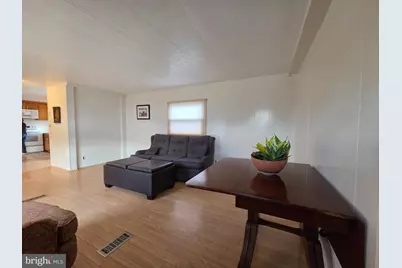 157 Hillside Court, North Wales, PA 19454 - Photo 4