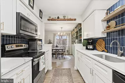 363 Green Meadow Lane, Horsham, PA 19044 - Photo 2