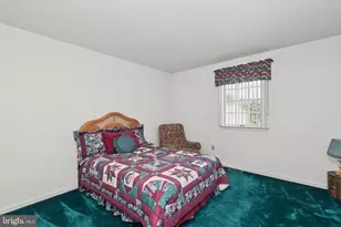 536 6th Street W, Pennsburg, PA 18073 - Photo 26