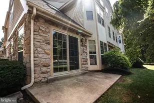 1401 Stratford Ct, Royersford, PA 19468 - Photo 4