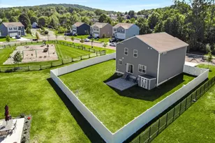 111 Snoopy Ln, Schwenksville, PA 19473 - Photo 8