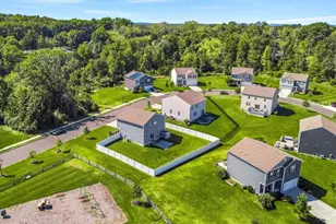 111 Snoopy Ln, Schwenksville, PA 19473 - Photo 42