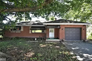 2105 Swamp Pike, Gilbertsville, PA 19525 - Photo 2