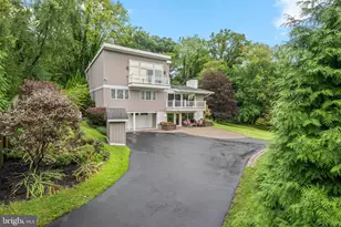 1242 County Line Rd, Wayne, PA 19087 - Photo 4
