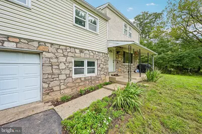 3235 Marilyn Avenue, Norristown, PA 19403 - Photo 2