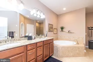 509 Jasmine Cir, Upper Gwynedd, PA 19446 - Photo 36