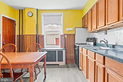 70 W Rambo, Bridgeport, PA 19405 - Photo 10