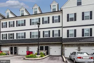 105 Colwell Ln, Conshohocken, PA 19428 - Photo 1