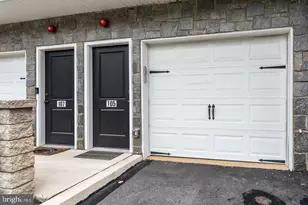 105 Colwell Ln, Conshohocken, PA 19428 - Photo 2
