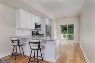 105 Colwell Ln, Conshohocken, PA 19428 - Photo 4