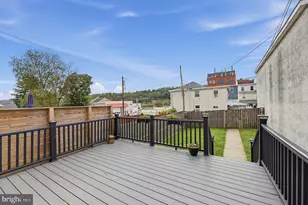 445 Spring Mill Ave, Conshohocken, PA 19428 - Photo 28