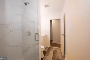 121 Stony Way St, Norristown, PA 19403 - Photo 24