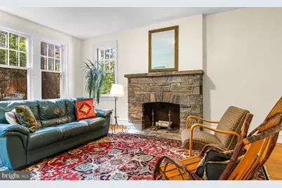 2063 Harts Lane, Conshohocken, PA 19428 - Photo 8