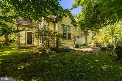 2063 Harts Lane, Conshohocken, PA 19428 - Photo 2