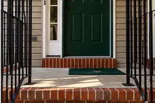 533 Williamsburg Way, King of Prussia, PA 19406 - Photo 2