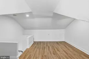 360 E Penn St, Norristown, PA 19401 - Photo 32
