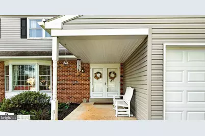63 Lark Lane, Gilbertsville, PA 19525 - Photo 2