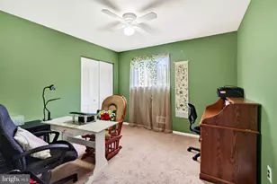 63 Lark Ln, Gilbertsville, PA 19525 - Photo 44