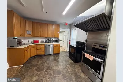 905 Swede Street #4, Norristown, PA 19401 - Photo 10