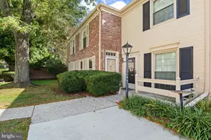 176 Cheshire Dr, Penllyn, PA 19422 - Photo 1