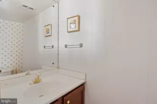 176 Cheshire Dr, Penllyn, PA 19422 - Photo 16