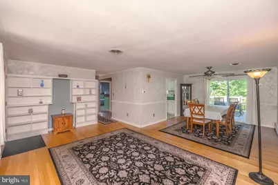 3243 W Sunset Avenue, Eagleville, PA 19403 - Photo 10