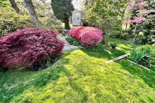 1328 Edge Hill Rd, Abington, PA 19001 - Photo 4