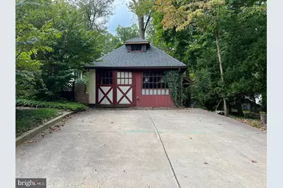 1328 Edge Hill Road, Abington, PA 19001 - Photo 2