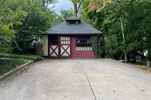 1328 Edge Hill Rd, Abington, PA 19001 - Photo 2