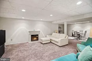 944 Hedgerow Ct, Blue Bell, PA 19422 - Photo 42
