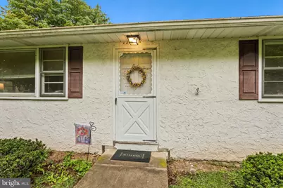325 E Mount Kirk Avenue, Eagleville, PA 19403 - Photo 24