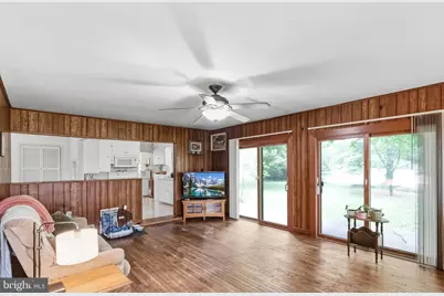 325 E Mount Kirk Avenue, Eagleville, PA 19403 - Photo 14