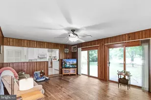 325 E Mt Kirk Ave, Eagleville, PA 19403 - Photo 14