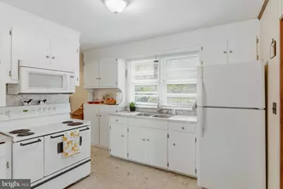 325 E Mount Kirk Avenue, Eagleville, PA 19403 - Photo 8