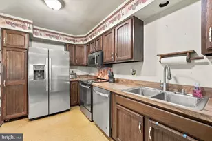 2070 Hendricks Station Rd, Harleysville, PA 19438 - Photo 12