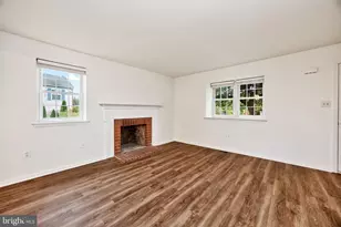 1704 Village Green Dr, Gilbertsville, PA 19525 - Photo 10