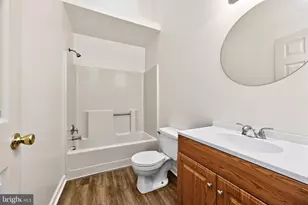 1704 Village Green Dr, Gilbertsville, PA 19525 - Photo 28
