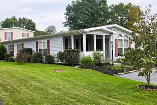 30 Juniper Ct E, Harleysville, PA 19438 - Photo 1