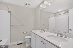 25 Tamarack Cir, Norristown, PA 19403 - Photo 28