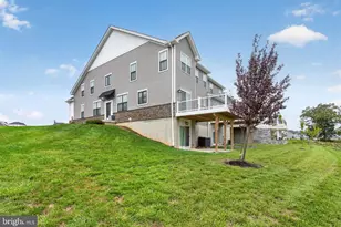 25 Tamarack Cir, Norristown, PA 19403 - Photo 40