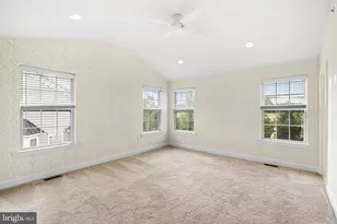 105 Woodwinds Dr, Collegeville, PA 19426 - Photo 18