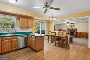 729 Mockingbird Ln, Eagleville, PA 19403 - Photo 8