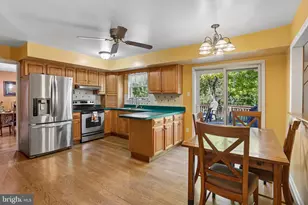 729 Mockingbird Ln, Eagleville, PA 19403 - Photo 6