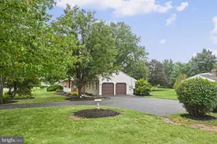 542 Moyer Rd, Souderton, PA 18964 - Photo 4