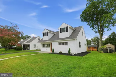 198 Oxford Circle, West Norriton, PA 19403 - Photo 2