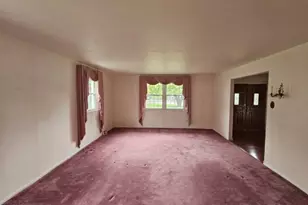11 Azalea Cir, Lafayette Hill, PA 19444 - Photo 6